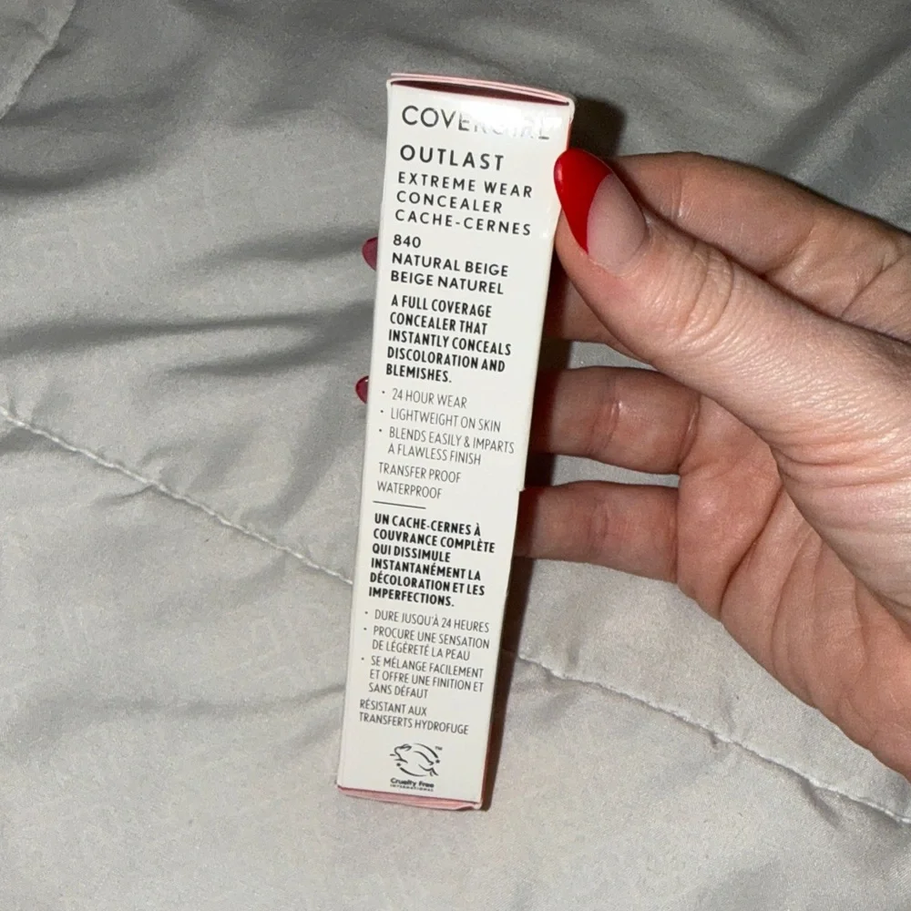 COVERGIRL Outlast Extreme Wear Concealer